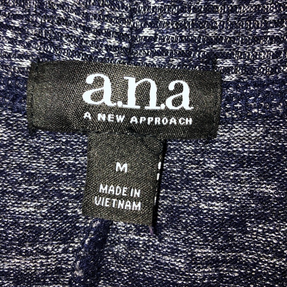 Cardigan - Picture 2 of 2